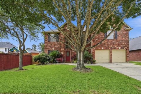 Photo of 1303 Windleaf Drive, Shoreacres, TX 77571 (MLS # 45647172)
