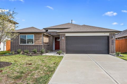 Photo of 2708 Diamond Reef Lane, Texas City, TX 77568 (MLS # 36590487)