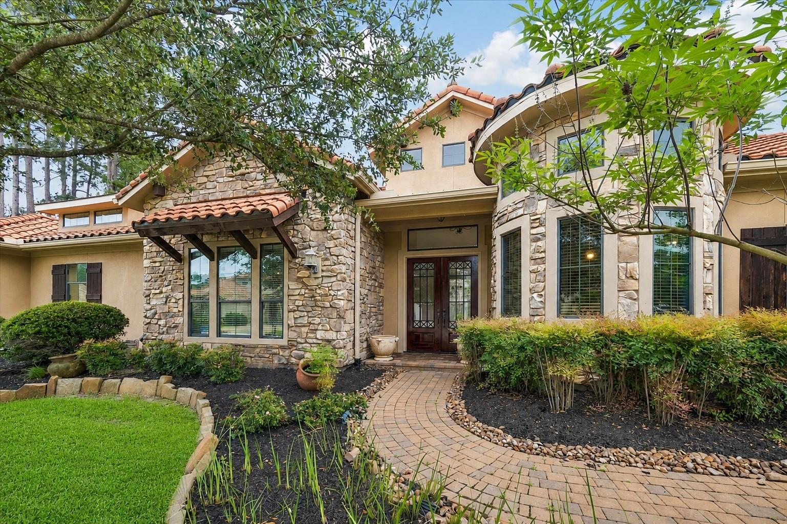 70 Shadow Creek Ridge Drive
