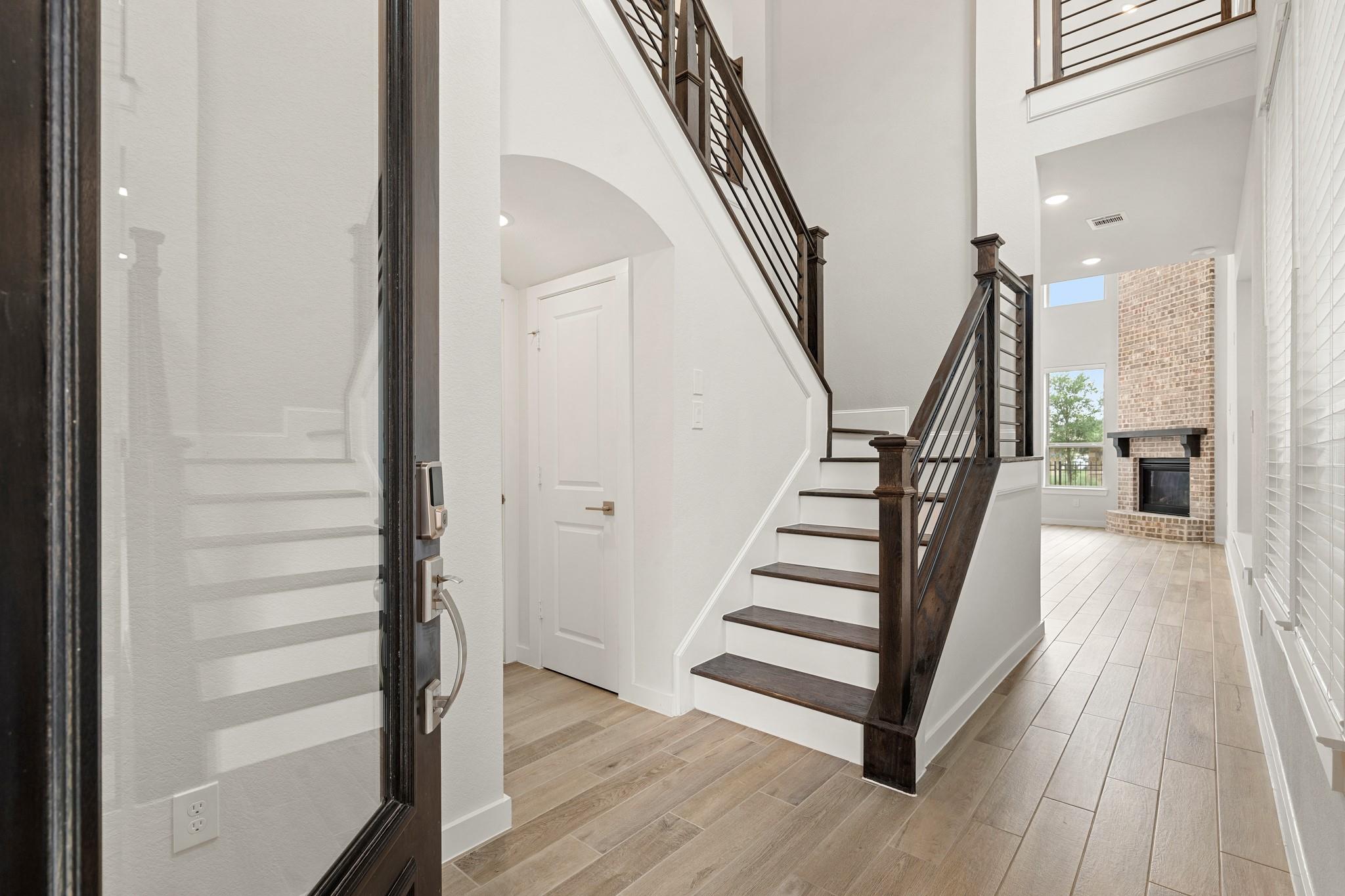 6566 Scarlet Pond Lane