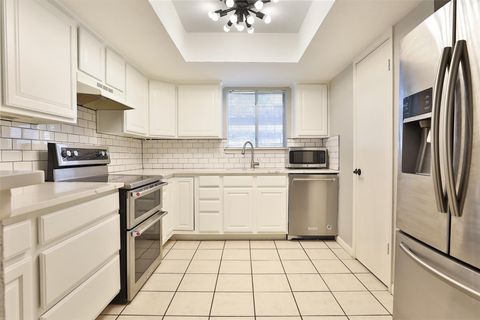 Photo of 5005 Georgi Lane #107, Houston, TX 77092 (MLS # 59179672)