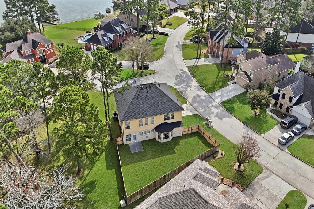 Photo of 19103 Olympic Circle, Humble, TX 77346 (MLS # 40235919)