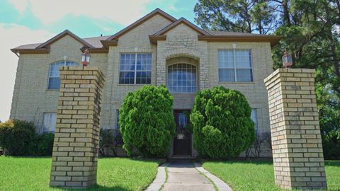 Photo of 19103 Olympic Circle, Humble, TX 77346 (MLS # 40235919)