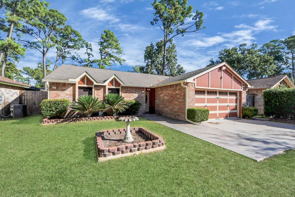 Photo of 3514 Spanish Acorn Lane, Spring, TX 77389 (MLS # 92528060)