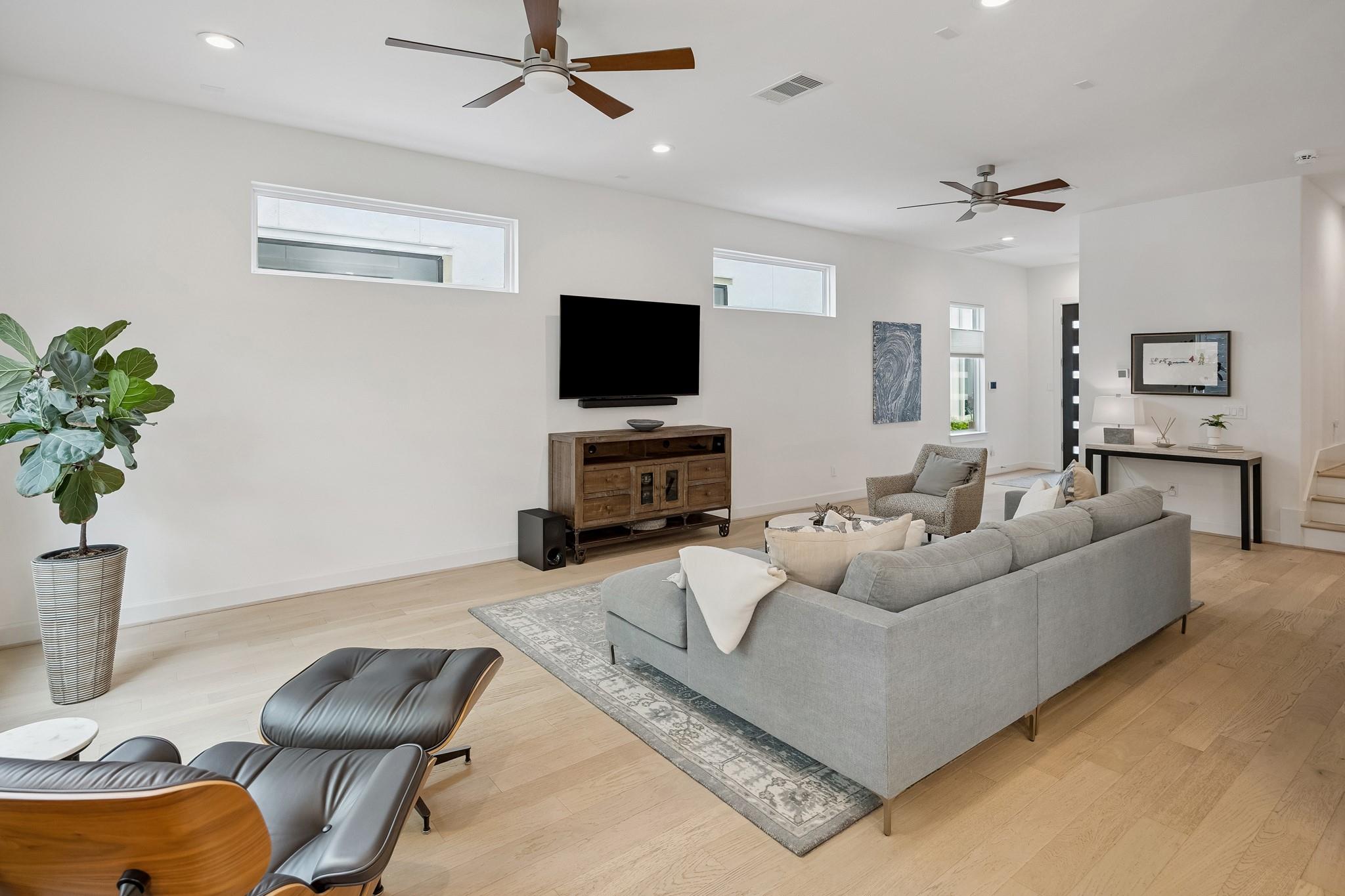 1747 Ojeman Point Lane