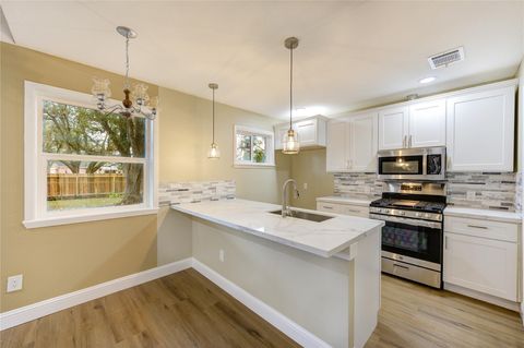 Photo of 1921 Ripple Creek Drive, Rosenberg, TX 77471 (MLS # 37363871)