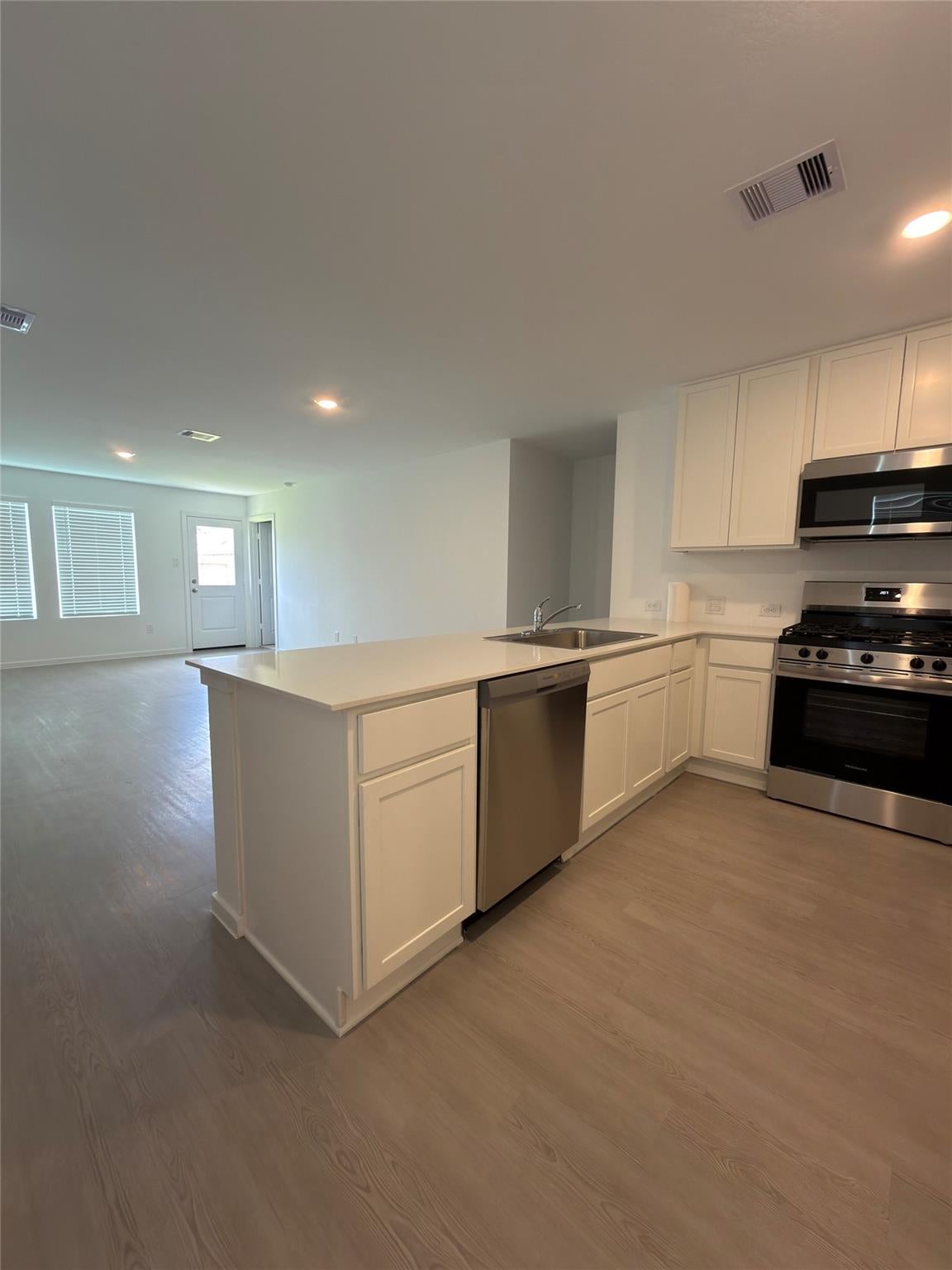 1515 Golden Iris Drive