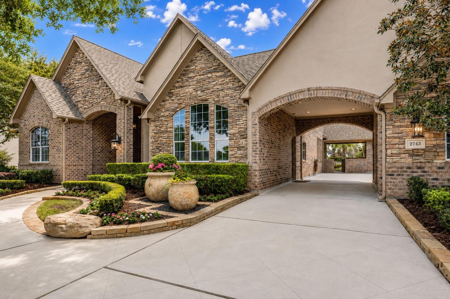 2743 Cavallo Pass