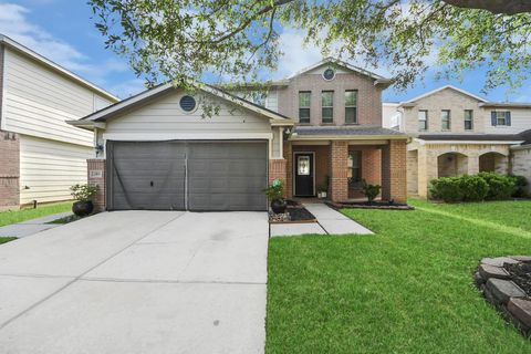 Photo of 13915 Prosperity Ridge Drive, Houston, TX 77048 (MLS # 81994624)