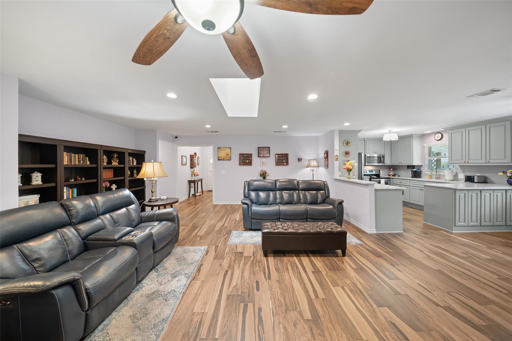 10710 Idlebrook Drive