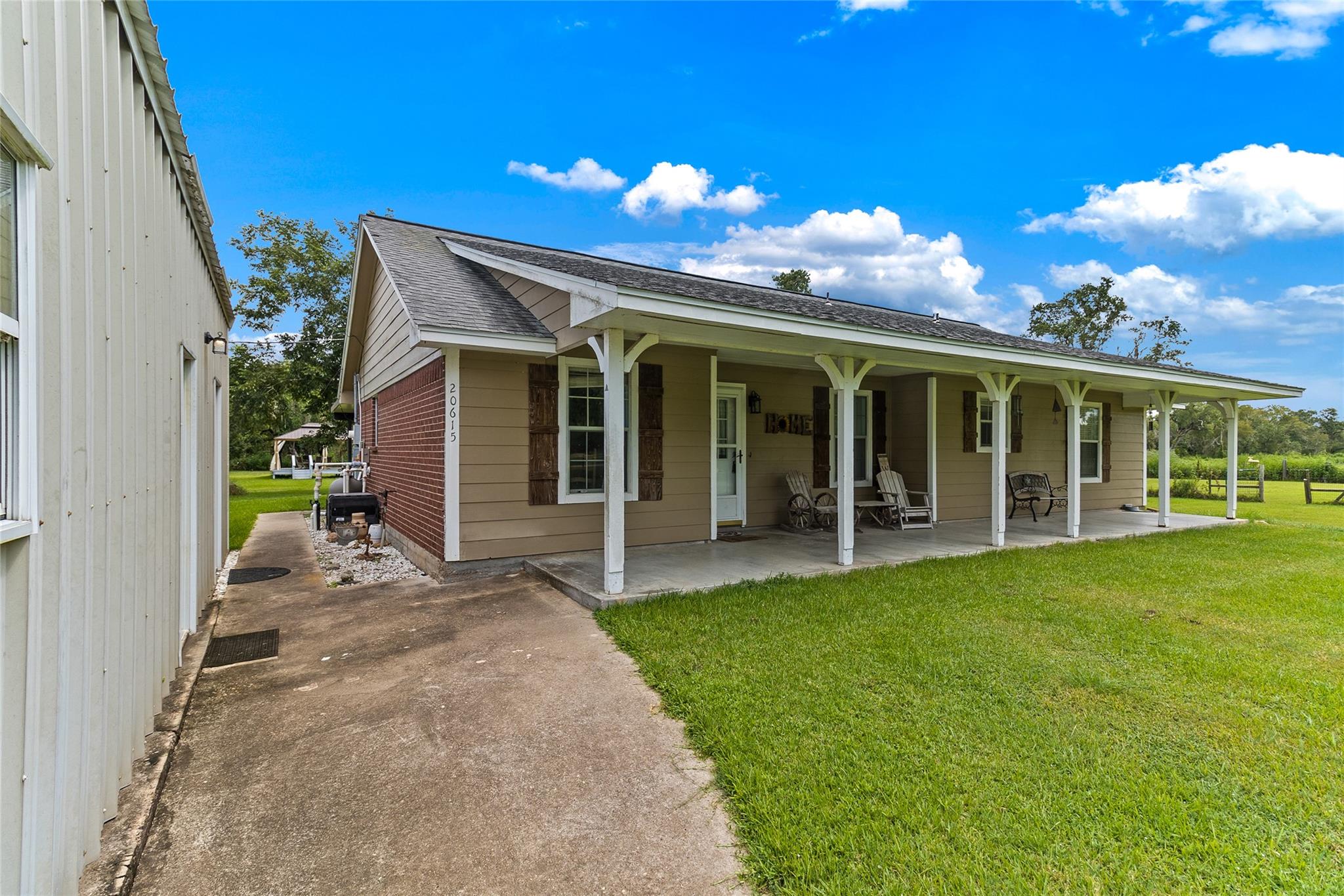 20615 County Road 461
