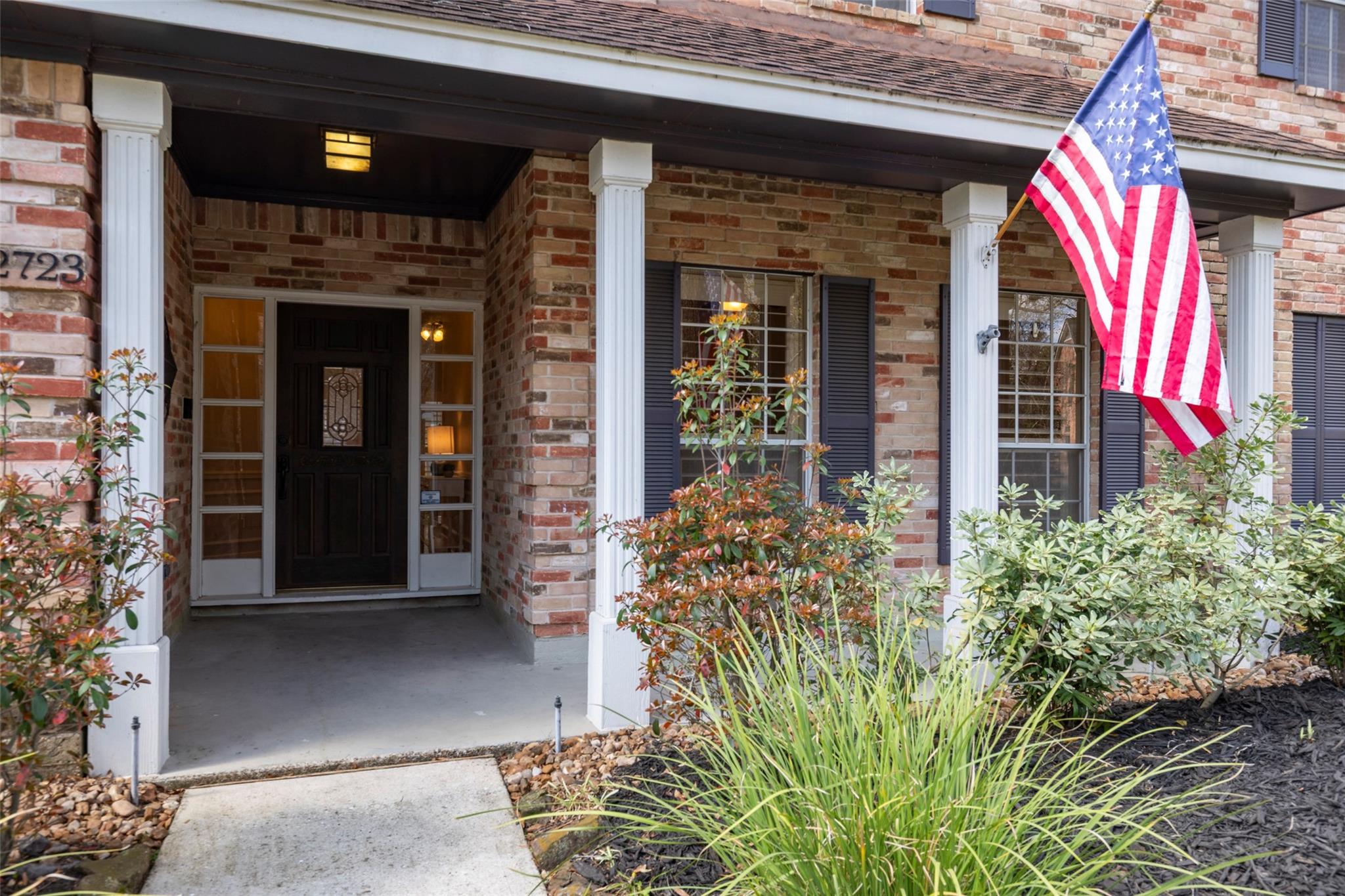 2723 Cedarville Drive