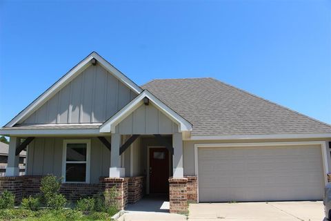 Photo of 1555 Holly Trail, Sour Lake, TX 77659 (MLS # 17953130)