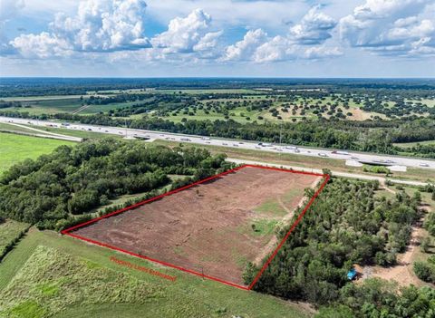 Photo of 38335 I-10 Fwy W, Brookshire, TX 77423 (MLS # 76768700)