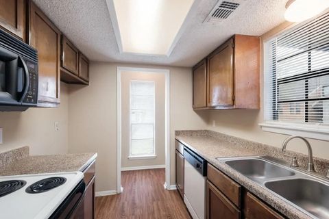 Photo of 13031 Park Crossing #0704, San Antonio, TX 78217 (MLS # 78026044) Photo of 13031 Park Crossing #0704, San Antonio, TX 78217 (MLS # 78026044)