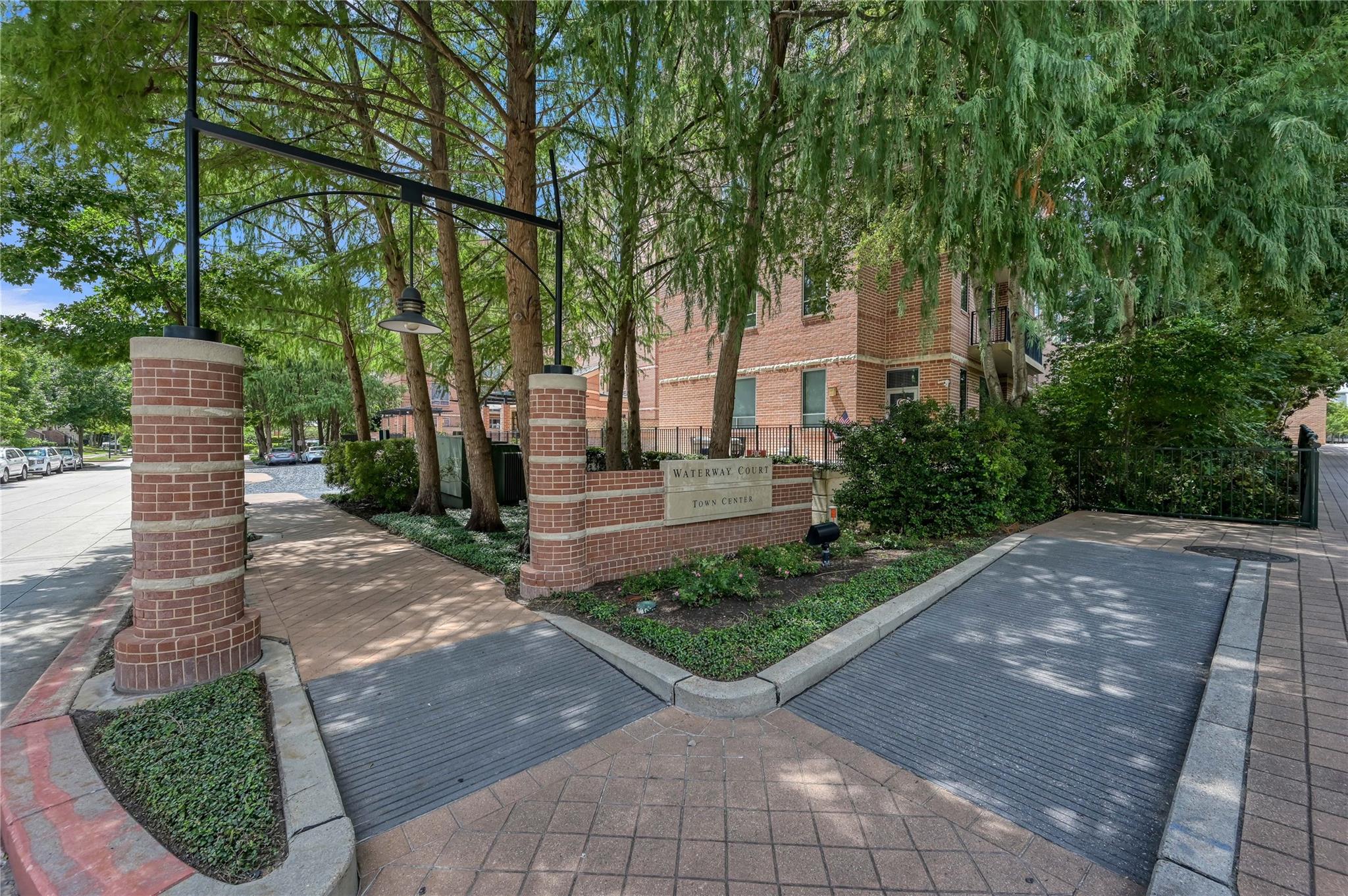 1 Waterway Court 3F/4F