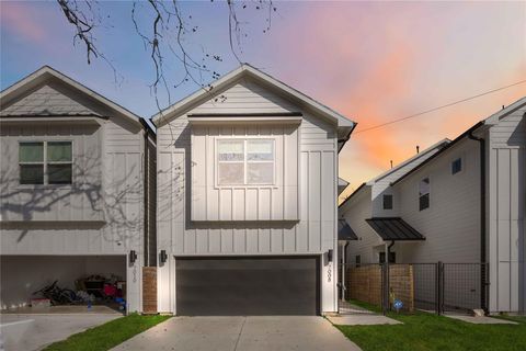 Photo of 7008 Emma Lou Street, Houston, TX 77088 (MLS # 60185208)