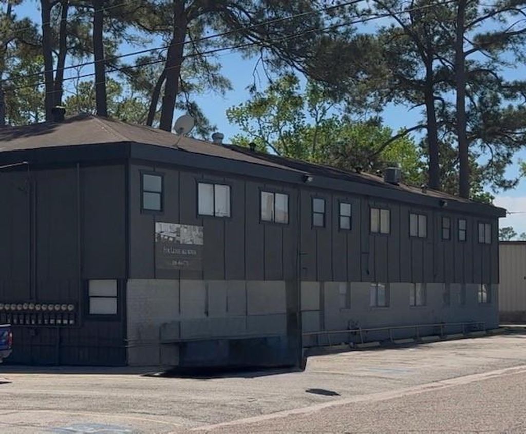 Photo of 1510 Odd Fellow Street #18, Conroe, TX 77301 (MLS # 66873185)