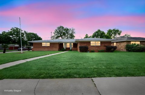 Photo of 7630 Cayton Street, Houston, TX 77061 (MLS # 66115936)