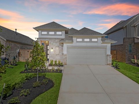 1048 Shoal Creek Trail Conroe TX 77304