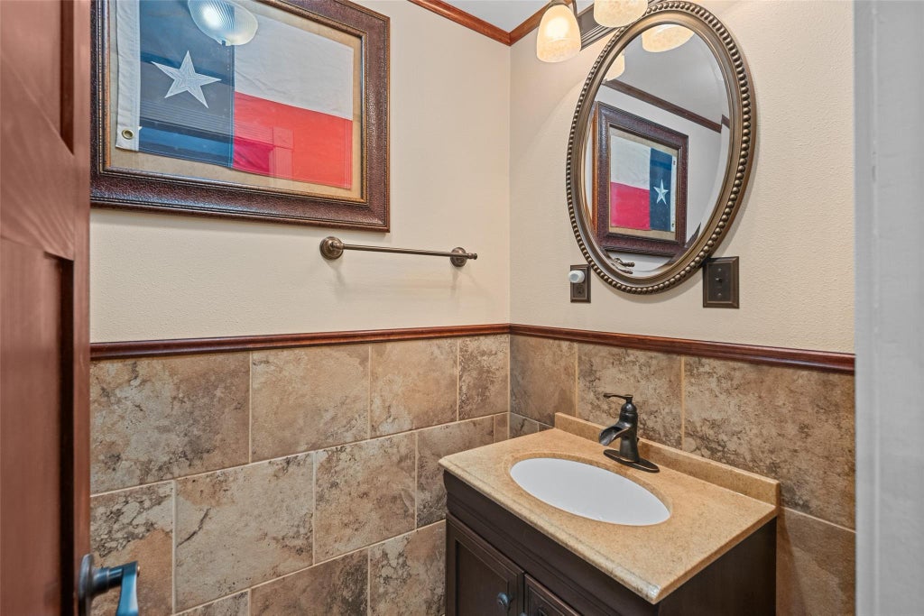 Photo of 2119 Tree Lane, Hockley, TX 77339 (MLS # 17763091)