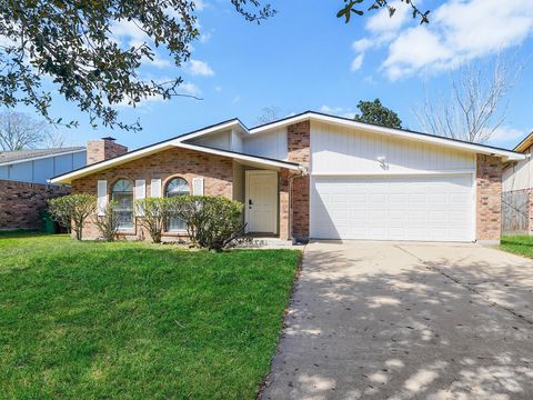 Photo of 15522 Winter Briar Drive, Houston, TX 77489 (MLS # 37124522)