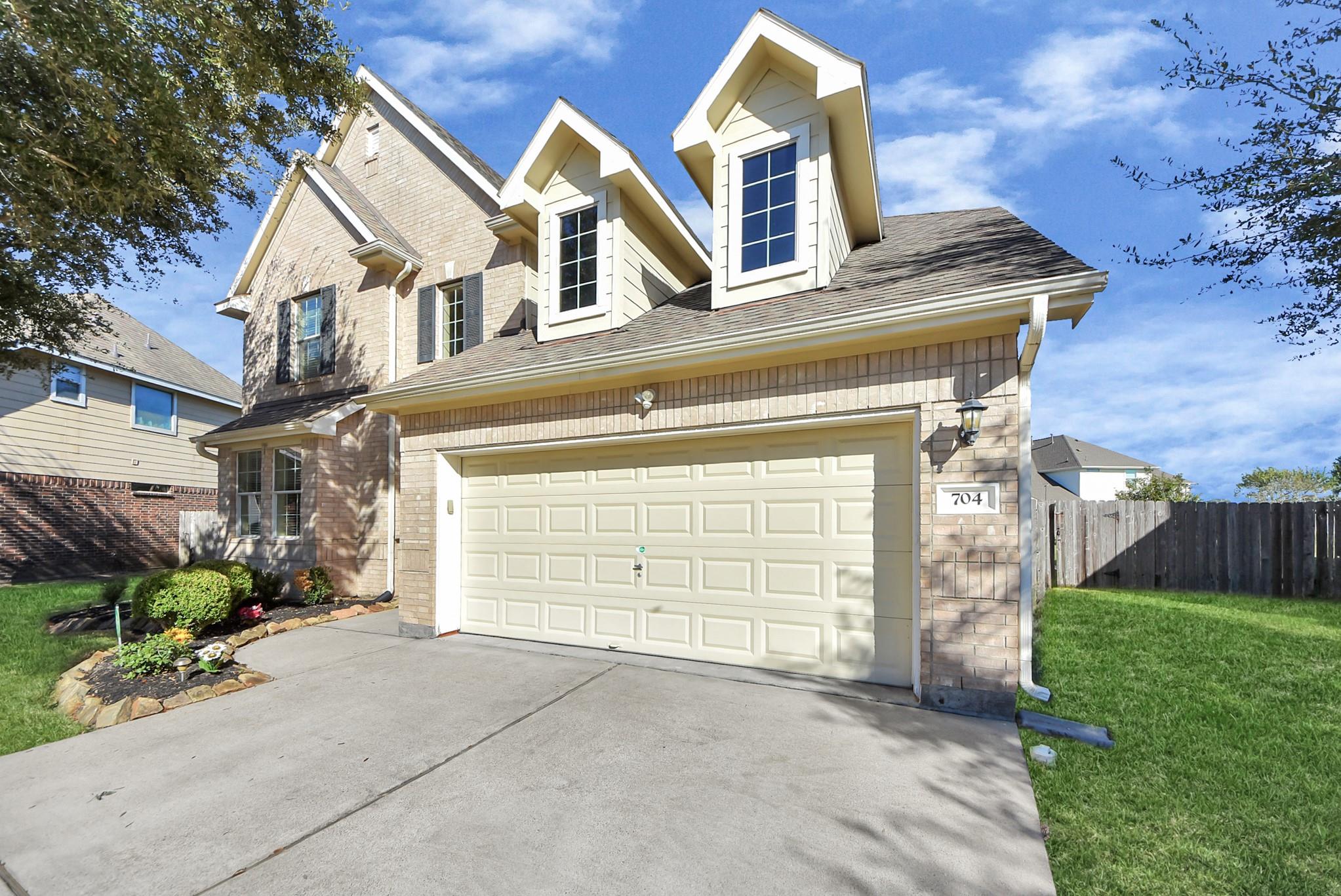 704 Harvard Pointe Drive