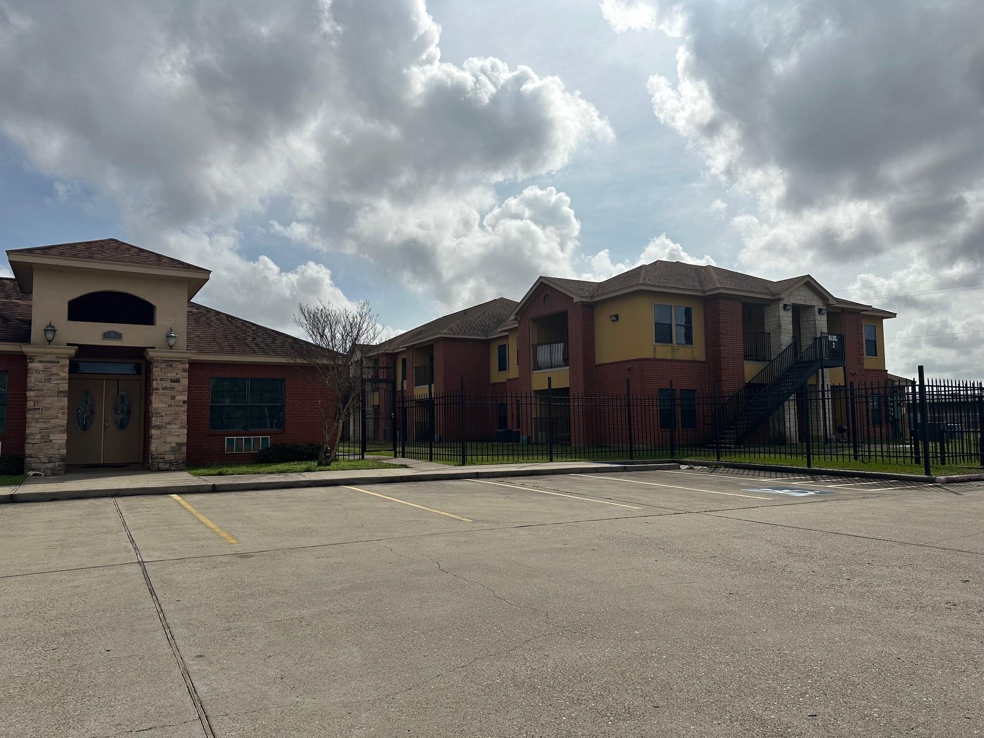 107 Oak Park Drive 00