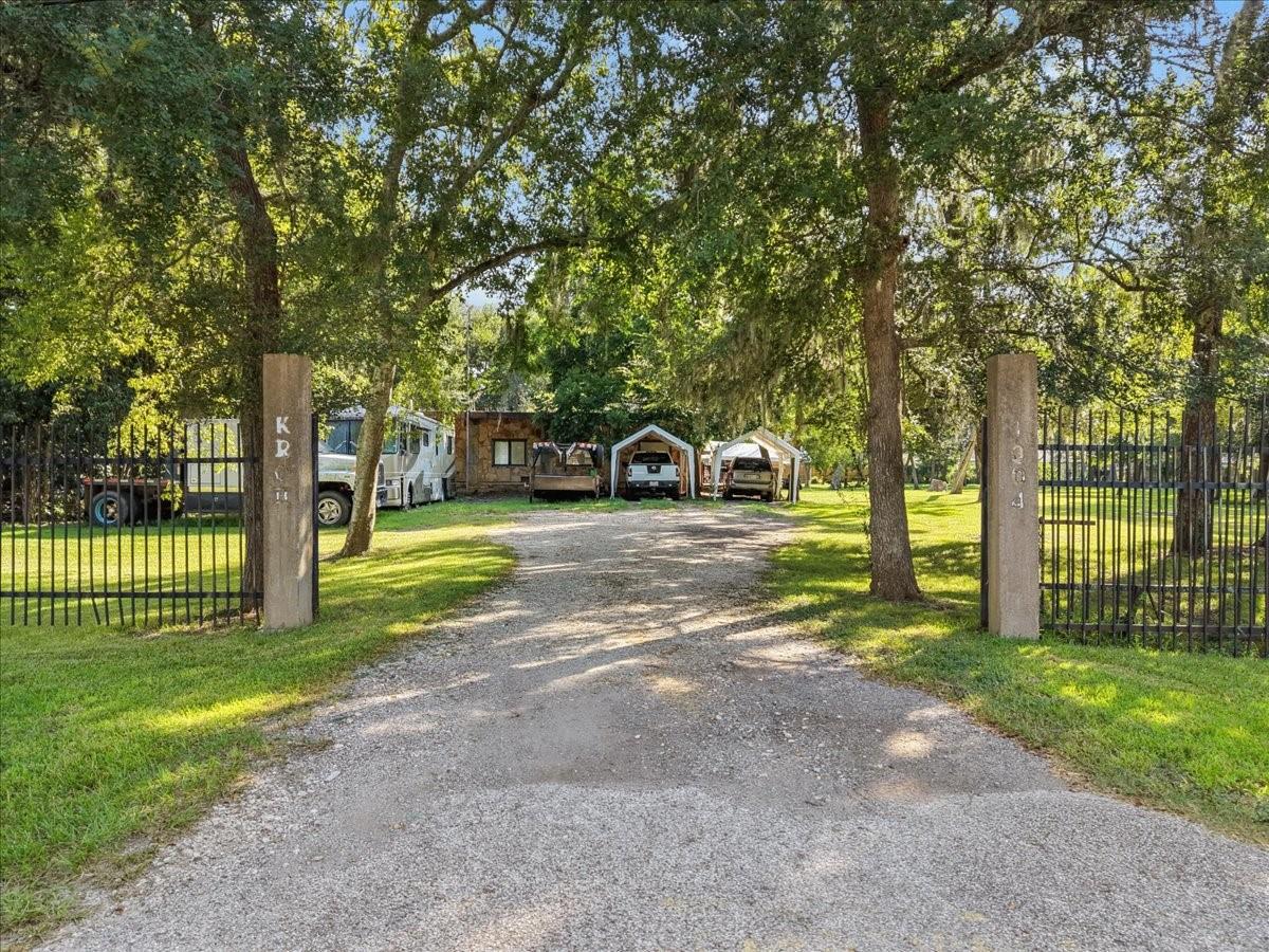 1304 Deepwood Drive
