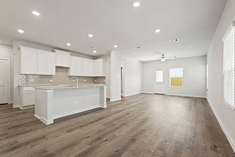 Photo of 3927 Accolade Crossing, Brookshire, TX 77423 (MLS # 73908304)