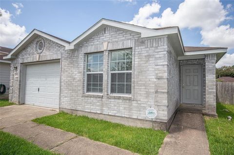 Photo of 22827 Sugar Bear Drive, Spring, TX 77389 (MLS # 4828147)