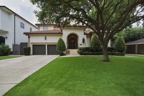 Photo of 5334 Edith Street, Houston, TX 77096 (MLS # 33661252)