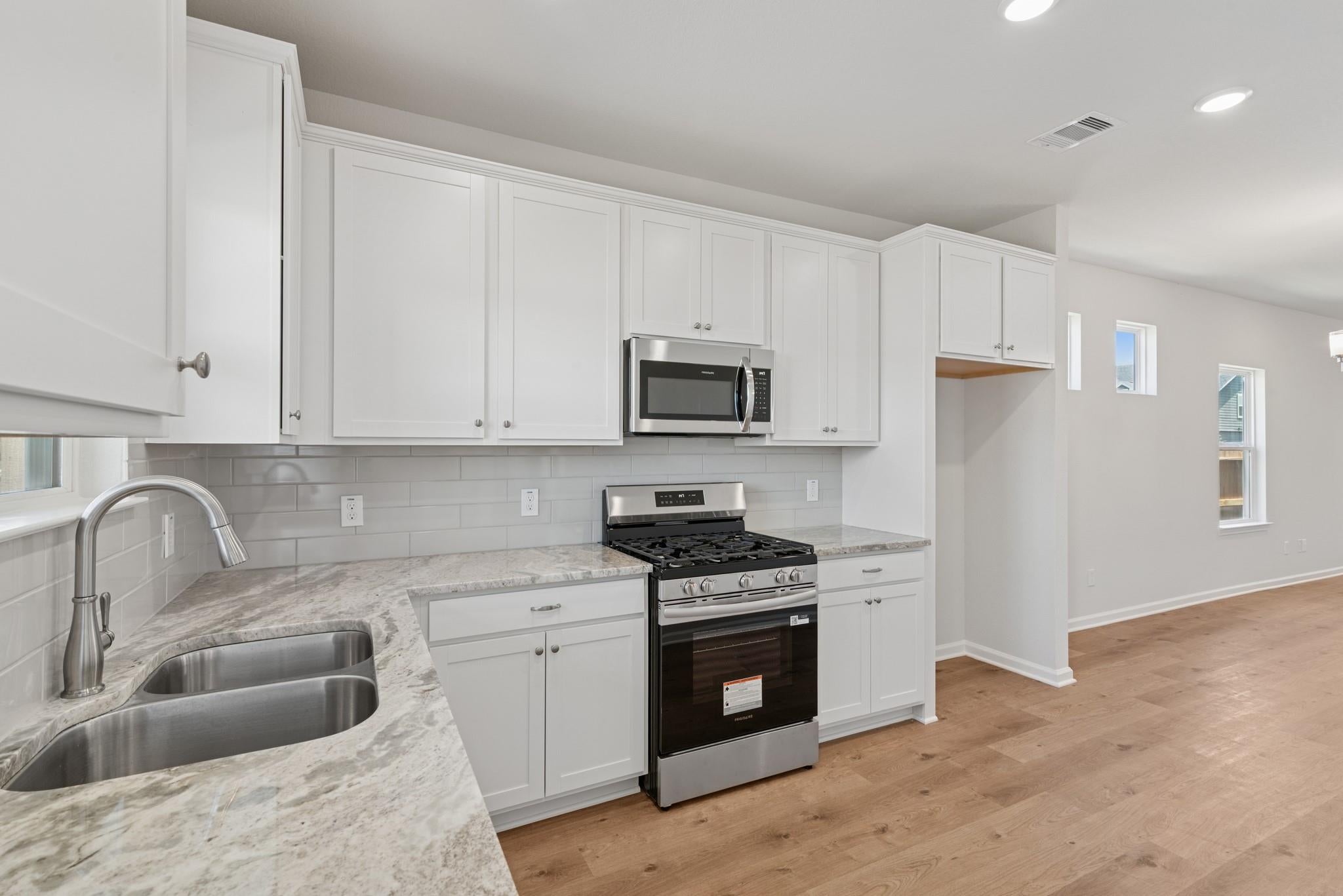 817 Apple Blossom Drive