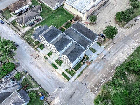 Tiny photo for 5803 Hardy Street, Houston, TX 77009 (MLS # 69880459)