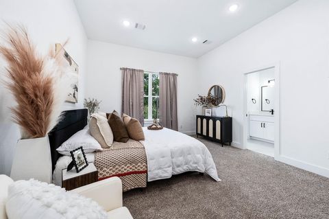 Tiny photo for 5803 Hardy Street, Houston, TX 77009 (MLS # 69880459)