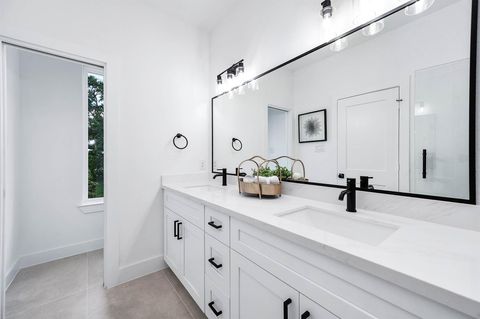 Tiny photo for 5803 Hardy Street, Houston, TX 77009 (MLS # 69880459)