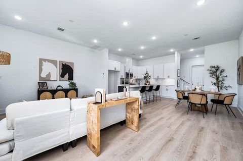 Tiny photo for 5803 Hardy Street, Houston, TX 77009 (MLS # 69880459)