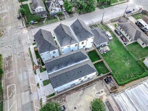 Tiny photo for 5803 Hardy Street, Houston, TX 77009 (MLS # 69880459)