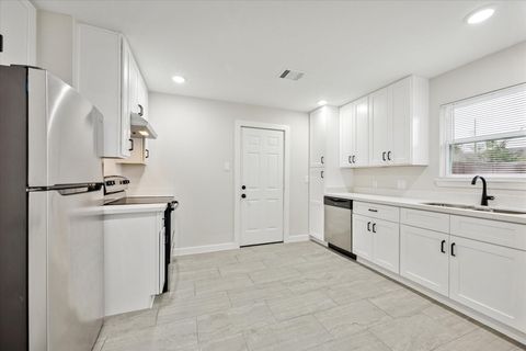 Photo of 6731 London Street, Houston, TX 77021 (MLS # 38030467)