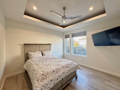 Tiny photo for 707 W Clay St St, Houston, TX 77019 (MLS # 8531925)