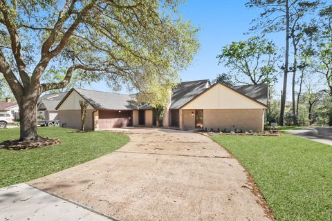 Photo of 1134 Chestnut Ridge Road, Kingwood, TX 77339 (MLS # 62997361)