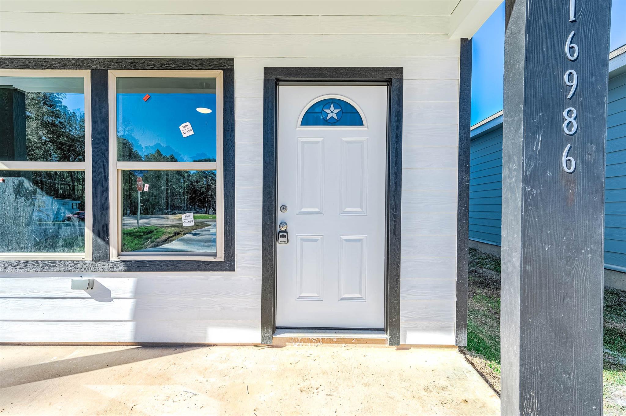 16986 W Hammon