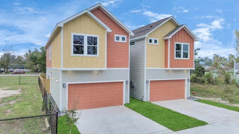 Photo of 2413 Chew St St, Houston, TX 77020 (MLS # 38964964)