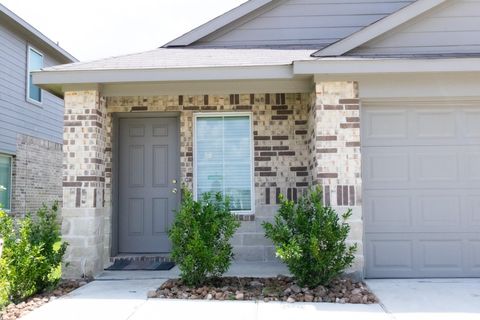 Photo of 5342 Pinecliff Grove Ct Ct, Spring, TX 77373 (MLS # 90460278)