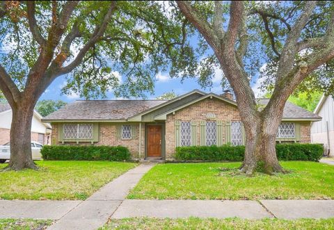 Photo of 8911 Stroud Drive, Houston, TX 77036 (MLS # 41046070)