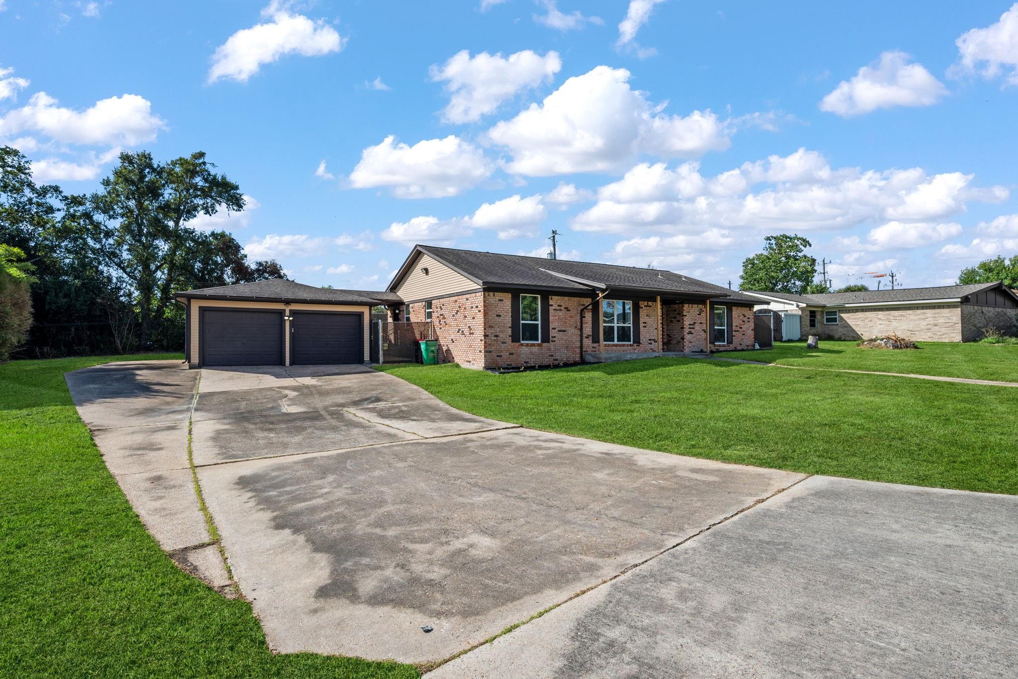 709 Scenic Drive