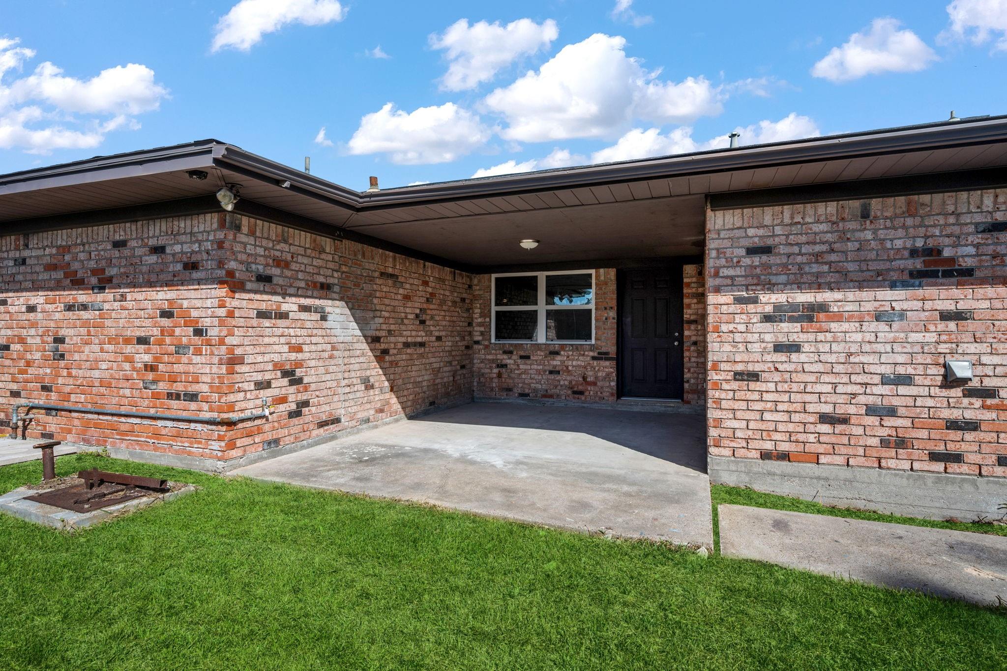 709 Scenic Drive