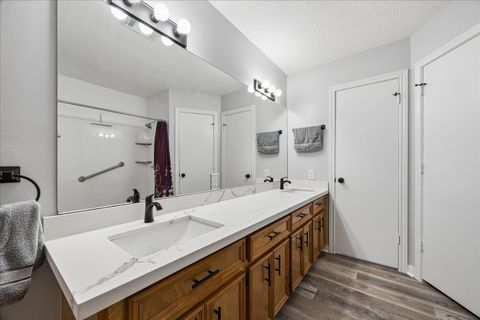 Tiny photo for 1416 Lemon Lane, La Porte, TX 77571 (MLS # 60174426)