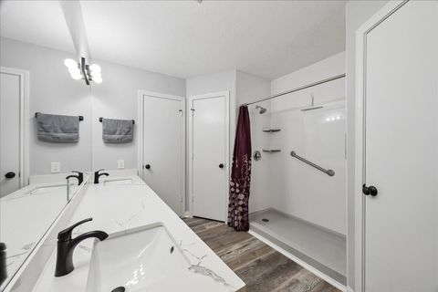 Tiny photo for 1416 Lemon Lane, La Porte, TX 77571 (MLS # 60174426)