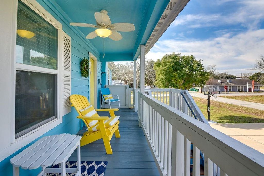 Photo of 1206 4th Street, Seabrook, TX 77586 (MLS # 37681797)